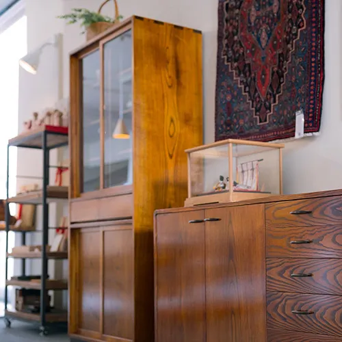 希少　民芸品家具　北海道　富良野 富良野市「furano frame」 実績 | MASSIVE SAPPORO